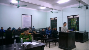 THANH HÓA: ĐƯA RA XÉT XỬ NĂM ĐỐI TƯỢNG MUA, BÁN, VẬN CHUYỂN MỘT CÁ THỂ HỔ ĐỂ NẤU CAO 