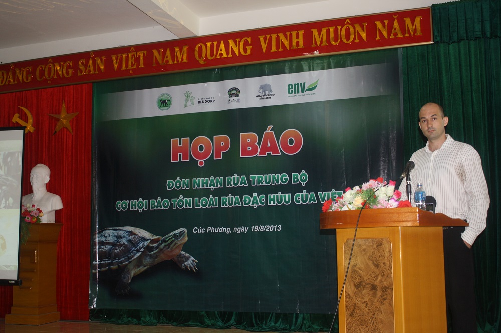 Ông Timothy McCormack Điều phối viên của Chương trình Bảo tồn Rùa châu Á ATP phát biểu