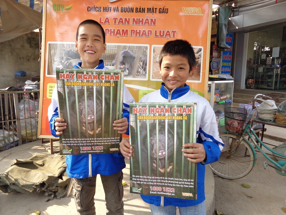 Market exhibit at Phung Thuong on Dec 26 2013 ENV-R 11